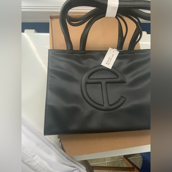 Telfar Shopping Bag Black (medium) - Picture 2 of 5